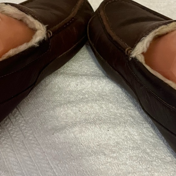 Ugg Ascot Imperfection Slippers Sz 9 - Picture 6 of 12